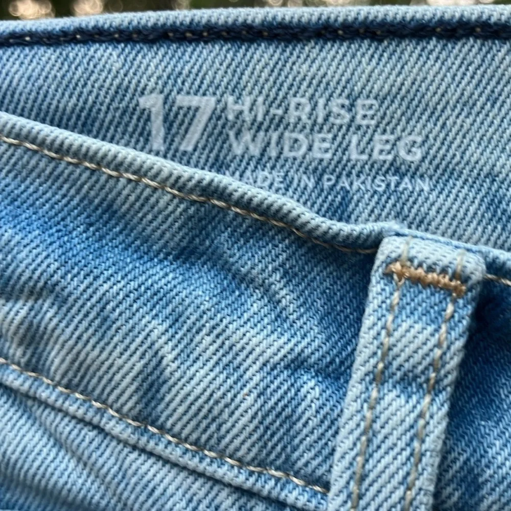 Arizona wide leg high rise stonewashed denim jean size 17 nwot